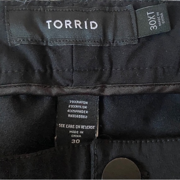 Torrid Jean Bundle - Picture 4 of 10